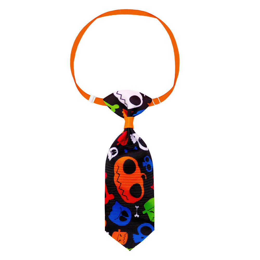 De nieuwe Wonderland Pet Halloween-serie met Halloween-schedel en stropdas